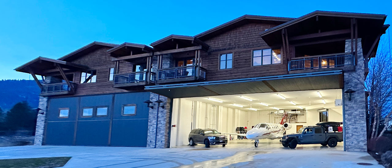 mileski-holdings-silverwing-at-sandpoint-hangar
